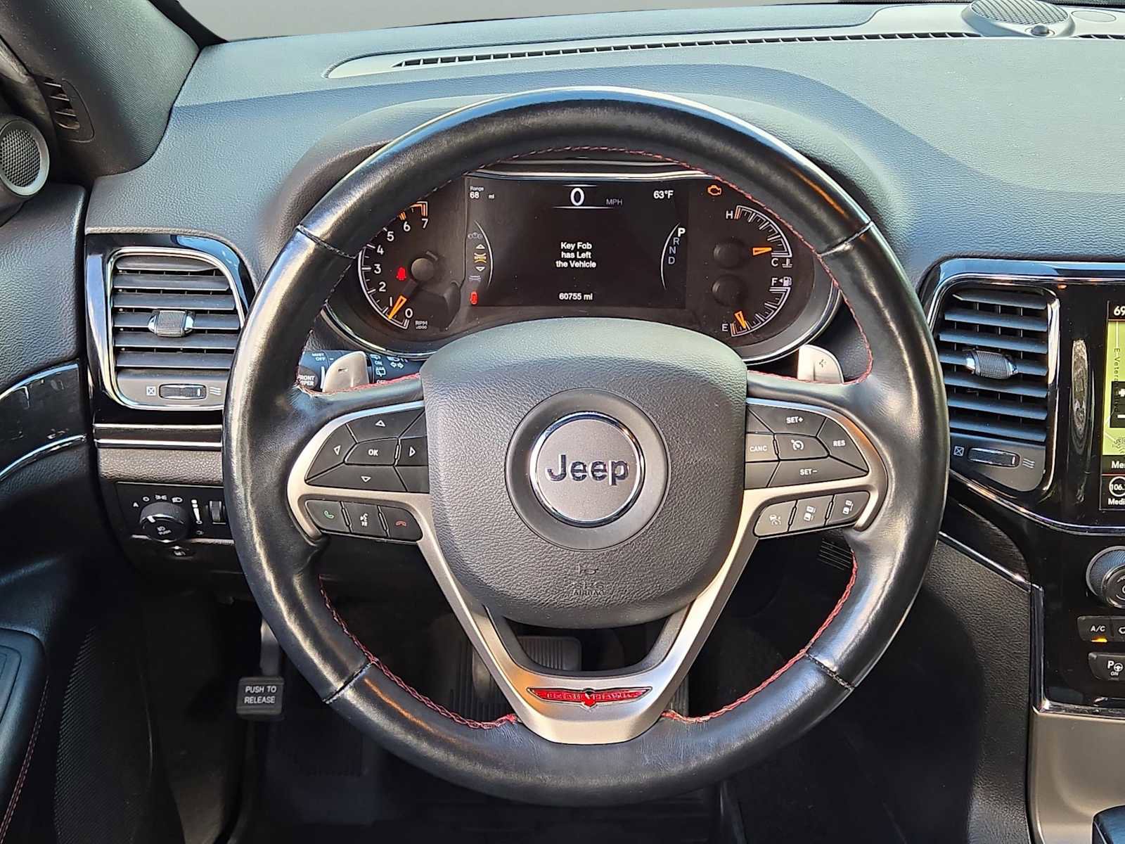 Used 2021 Jeep Grand Cherokee Trailhawk w/ Premium Lighting Group image 17