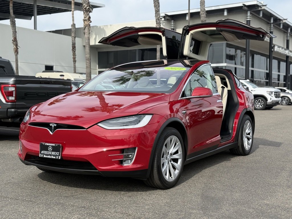 Used 2019 Tesla Model X 100D image 9