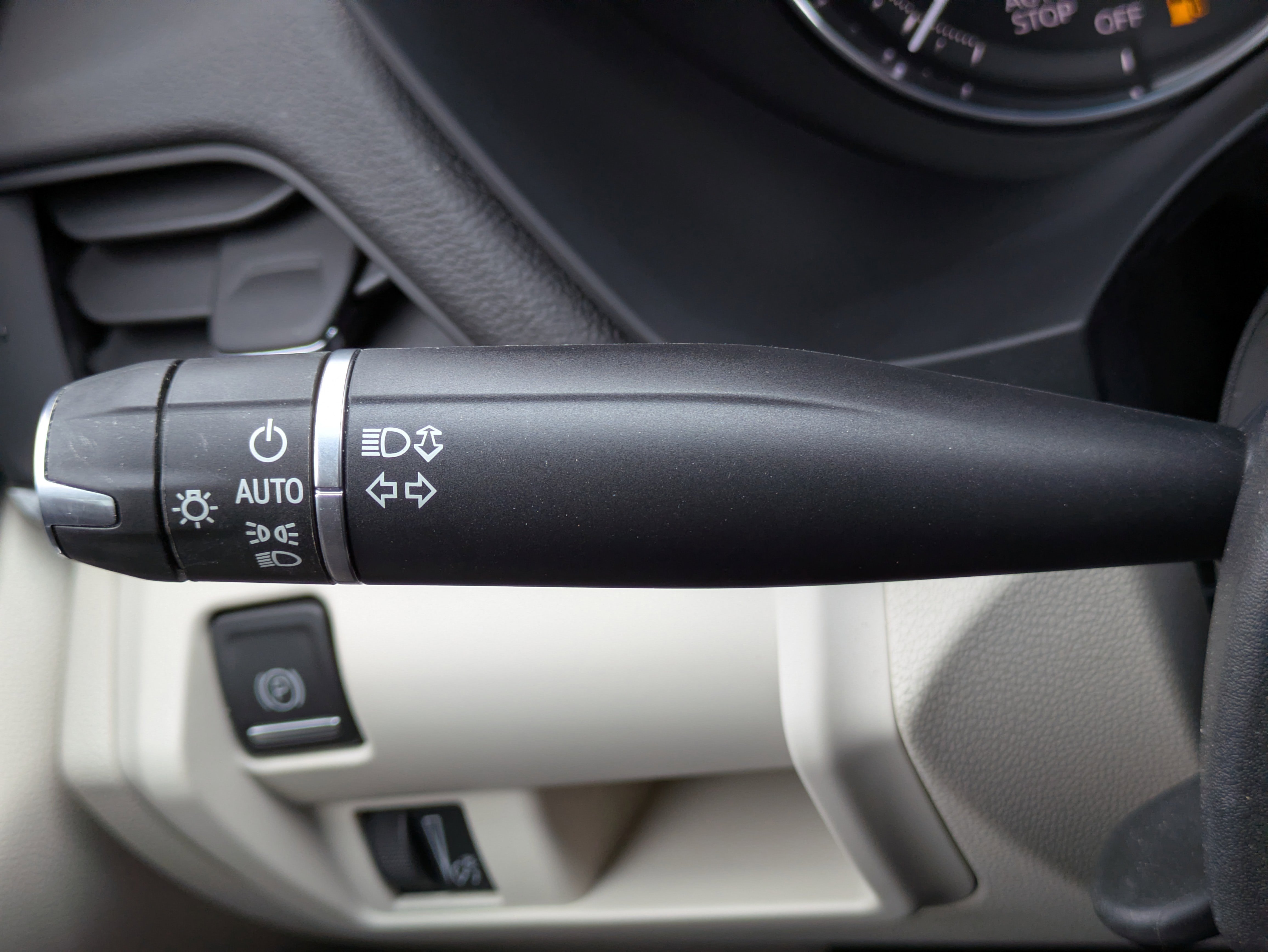 Used 2021 Cadillac CT4 Luxury w/ Sun And Sound Package image 17