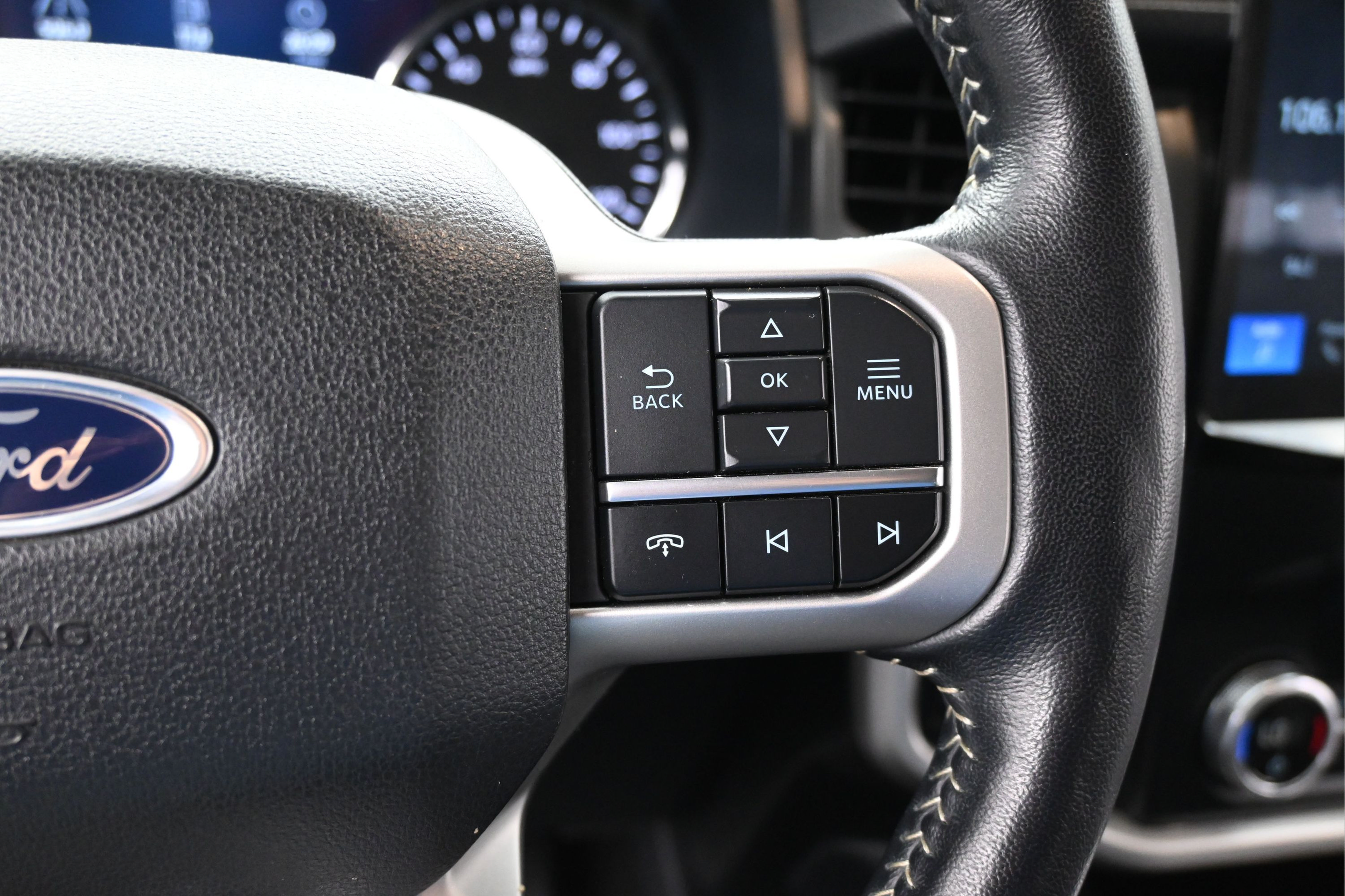 Used 2023 Ford Expedition XLT RWD image 15