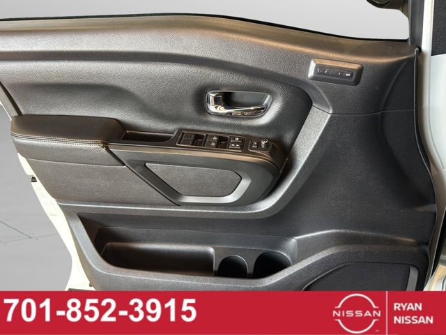 Certified 2019 Nissan Titan SL w/ Midnight Edition image 26