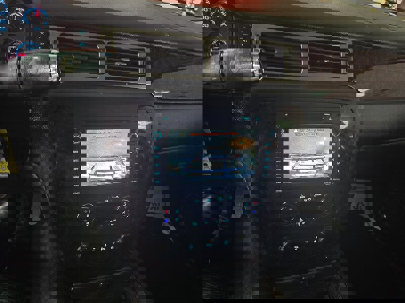 Used 2013 GMC Yukon XL Denali image 24