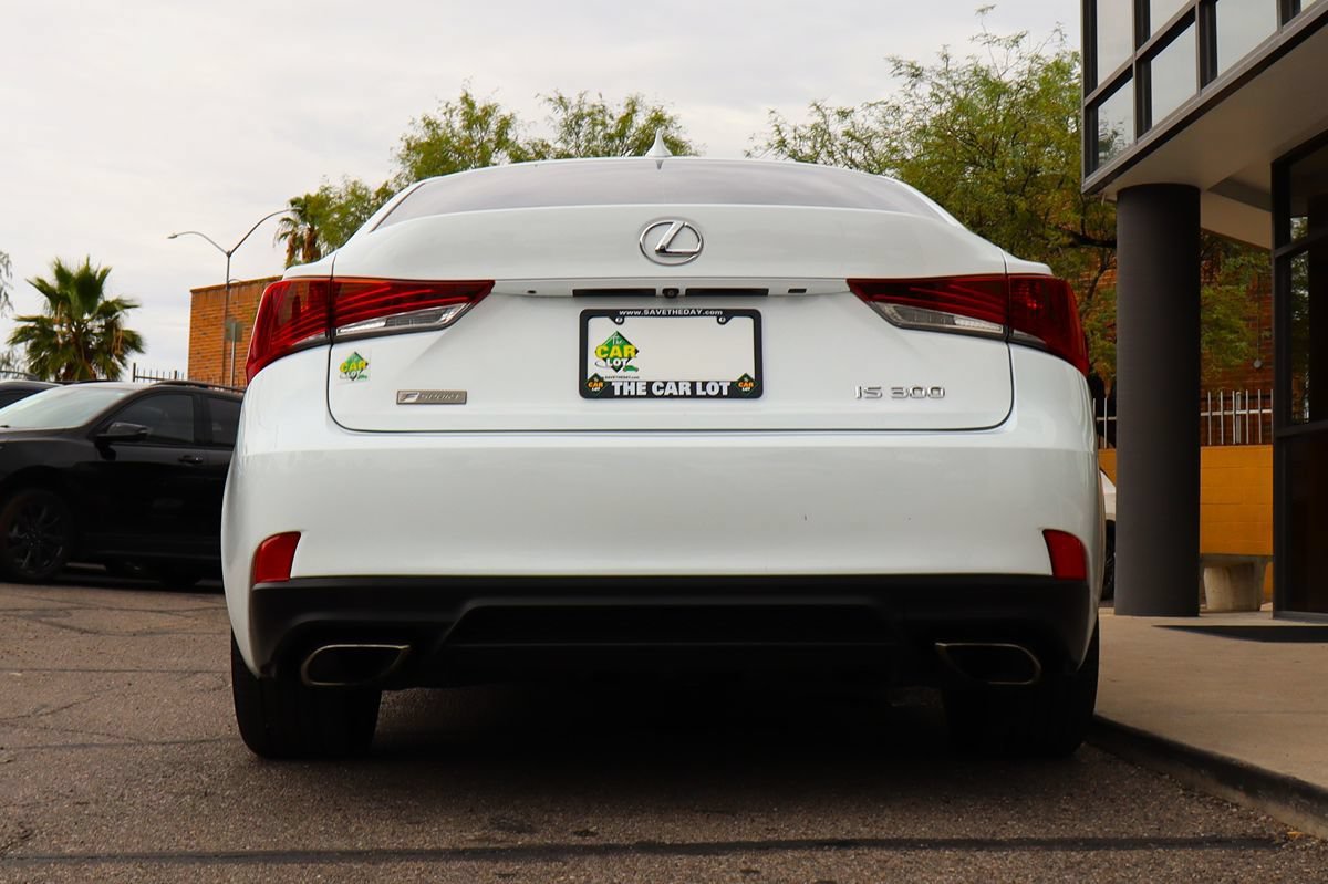 Used 2018 Lexus IS 300 F Sport w/ F Sport Package RWD image 12