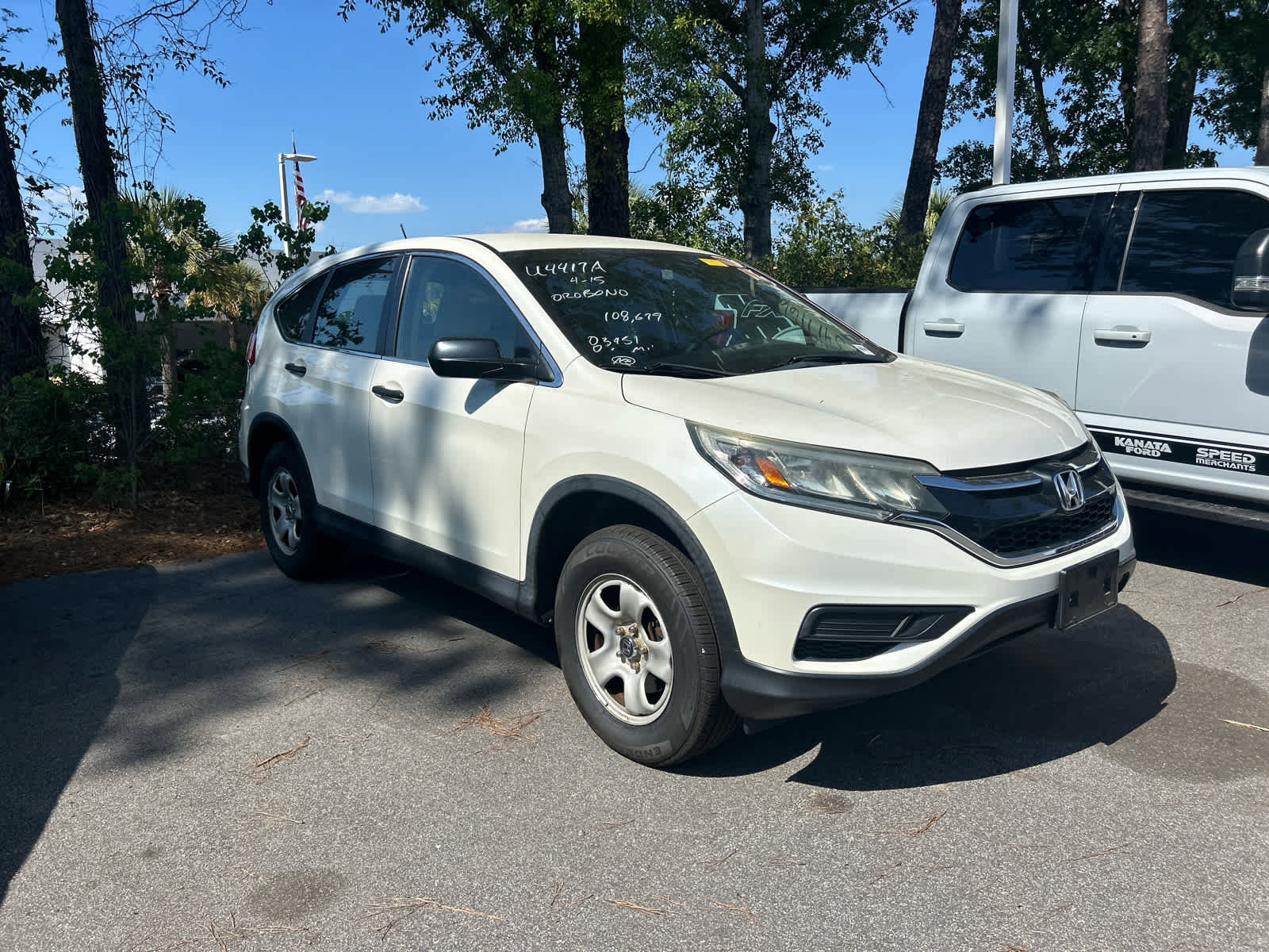 Used 2015 Honda CR-V LX image 3
