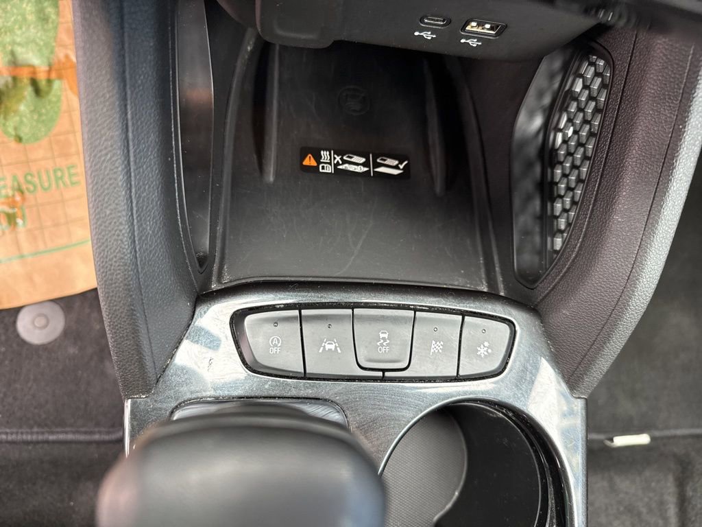 Used 2024 Chevrolet TrailBlazer RS w/ Convenience Package image 28