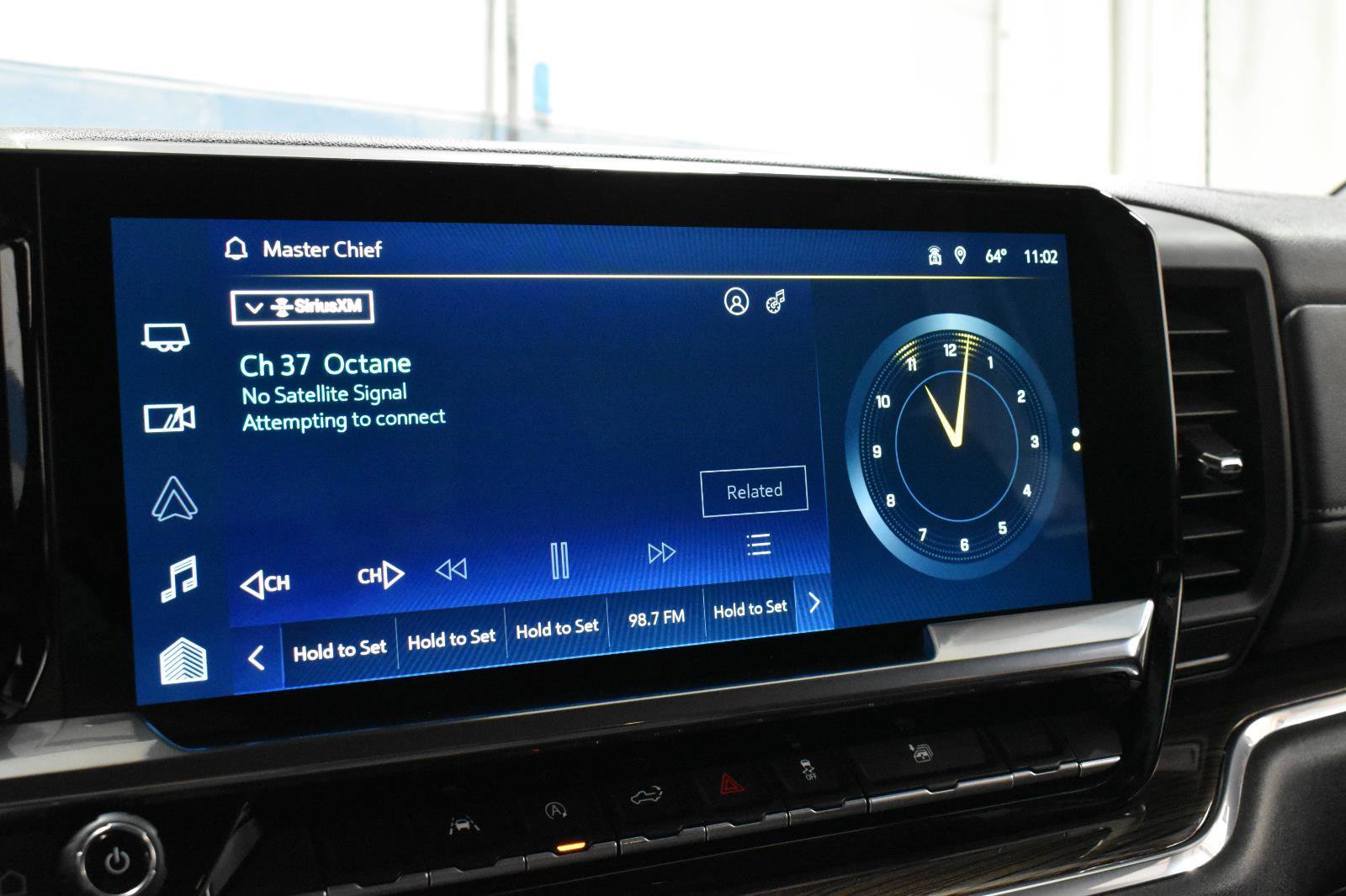 Used 2024 Chevrolet Silverado 1500 LT image 16