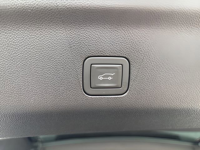 New 2026 Chevrolet Suburban Premier w/ Sun And Tow Package image 24