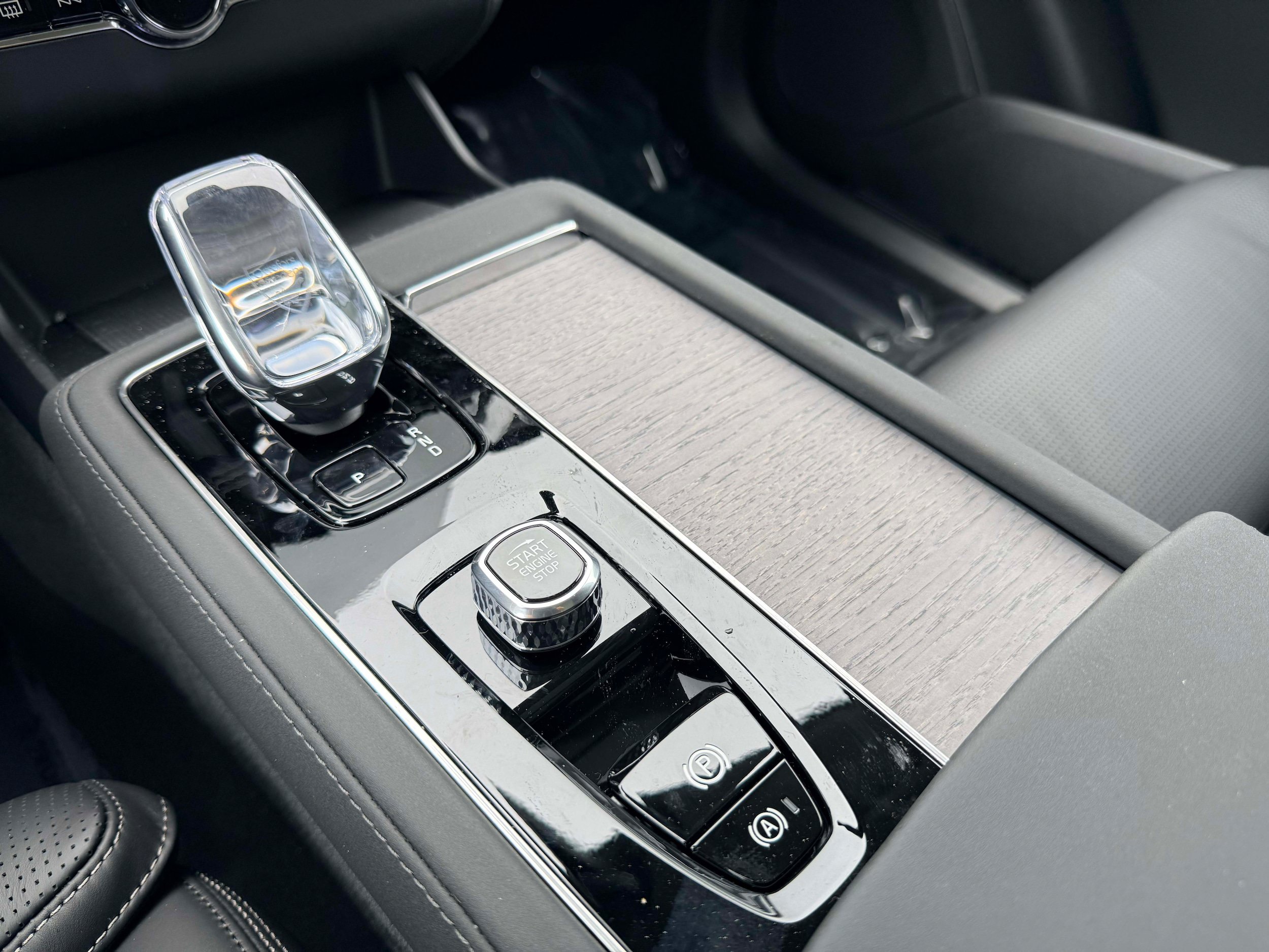 New 2026 Volvo XC90 B6 Ultra w/ Lounge Package AWD/4WD image 25