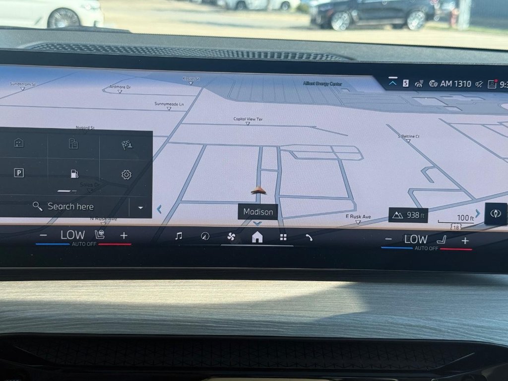 New 2026 BMW 330i xDrive Sedan AWD/4WD image 16