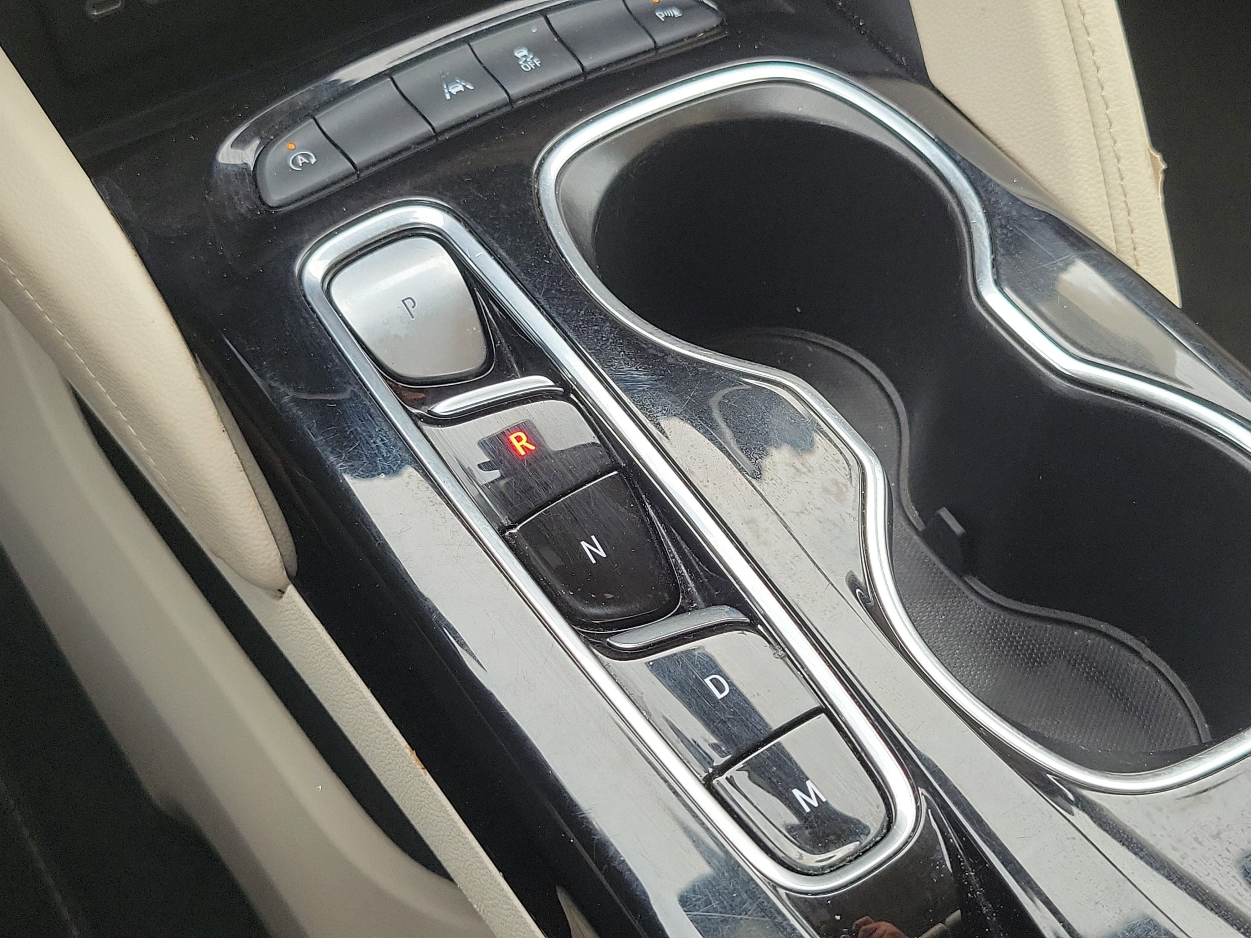 Used 2023 Buick Envision Preferred image 26