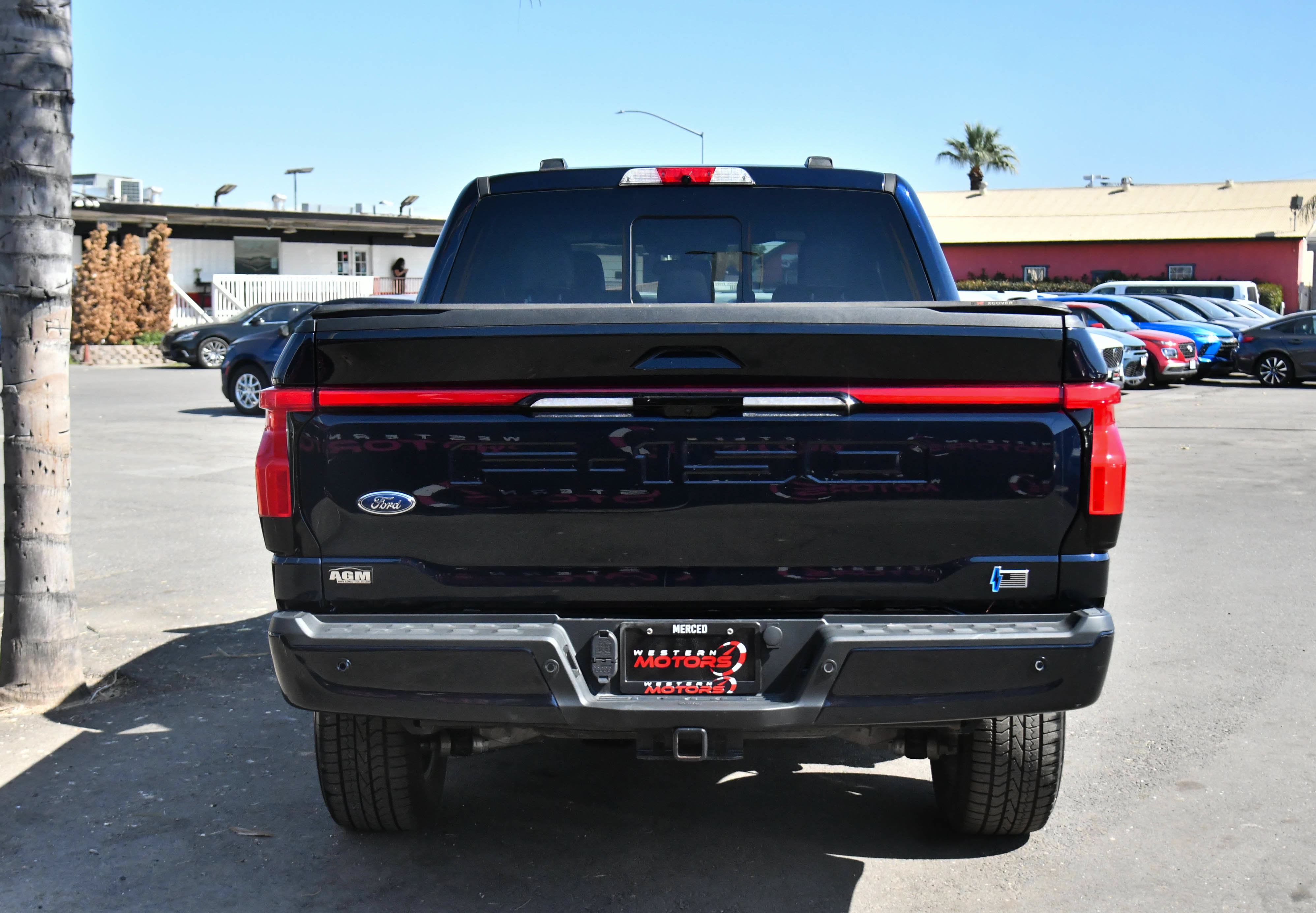 Used 2022 Ford F150 Lightning Lariat AWD/4WD image 7