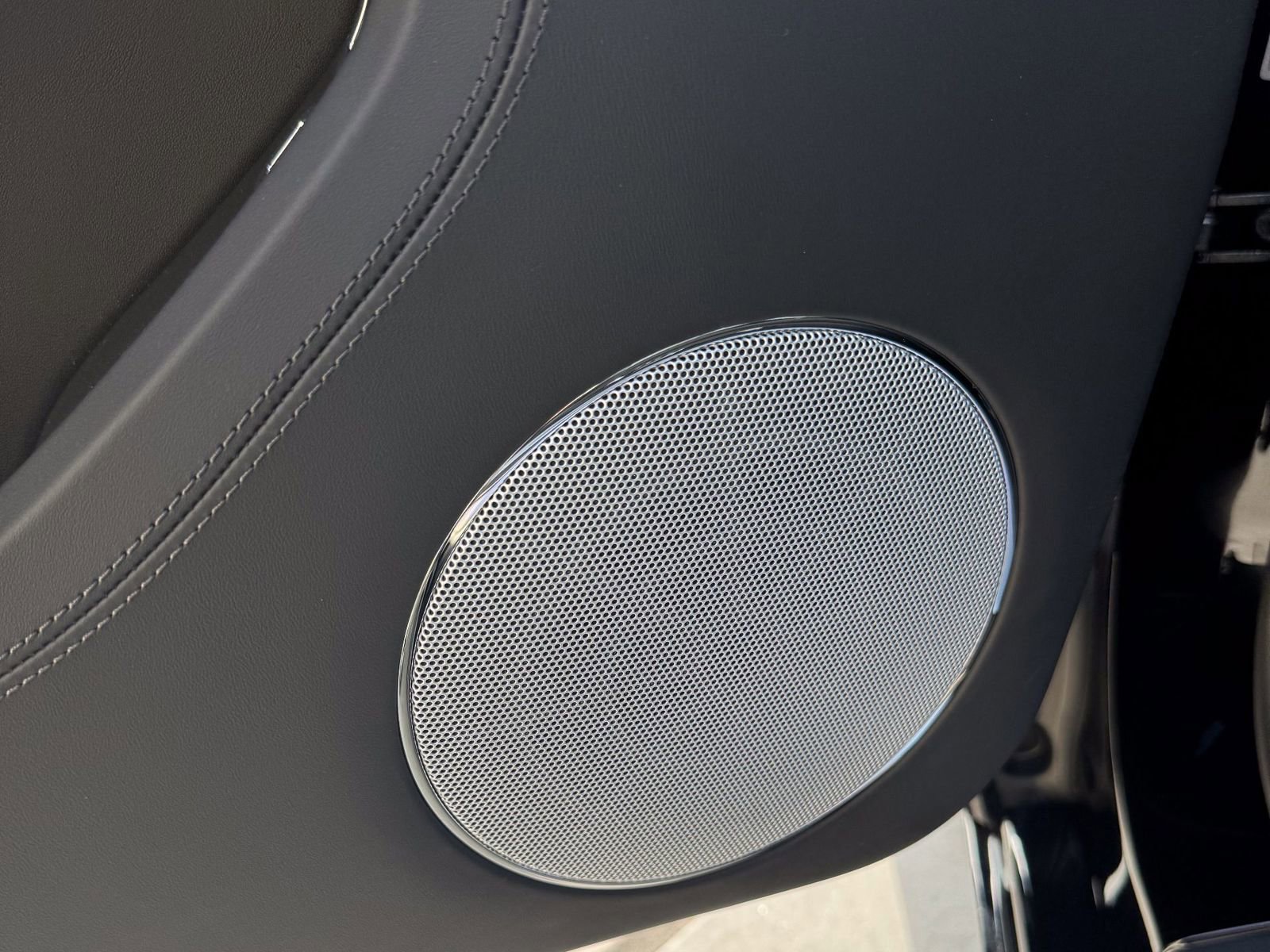 Used 2024 Bentley Continental GT Azure image 30