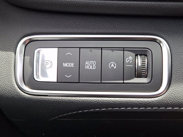 New 2026 Buick Enclave Avenir w/ Super Cruise Package FWD image 13