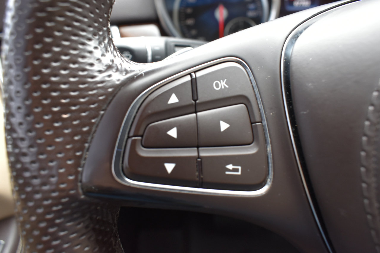 Used 2018 Mercedes-Benz GLS 450 4MATIC w/ Premium Package image 15