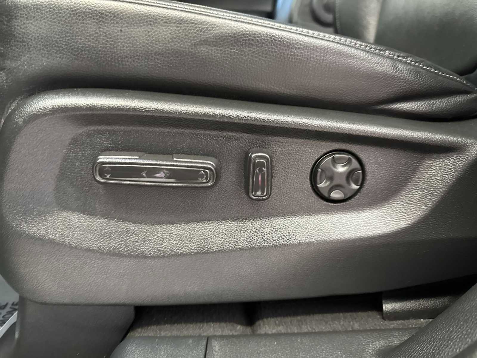 Used 2024 Honda Odyssey EX-L image 17