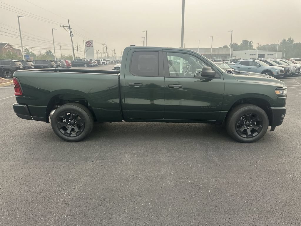 New 2026 RAM 1500 Express AWD/4WD image 9