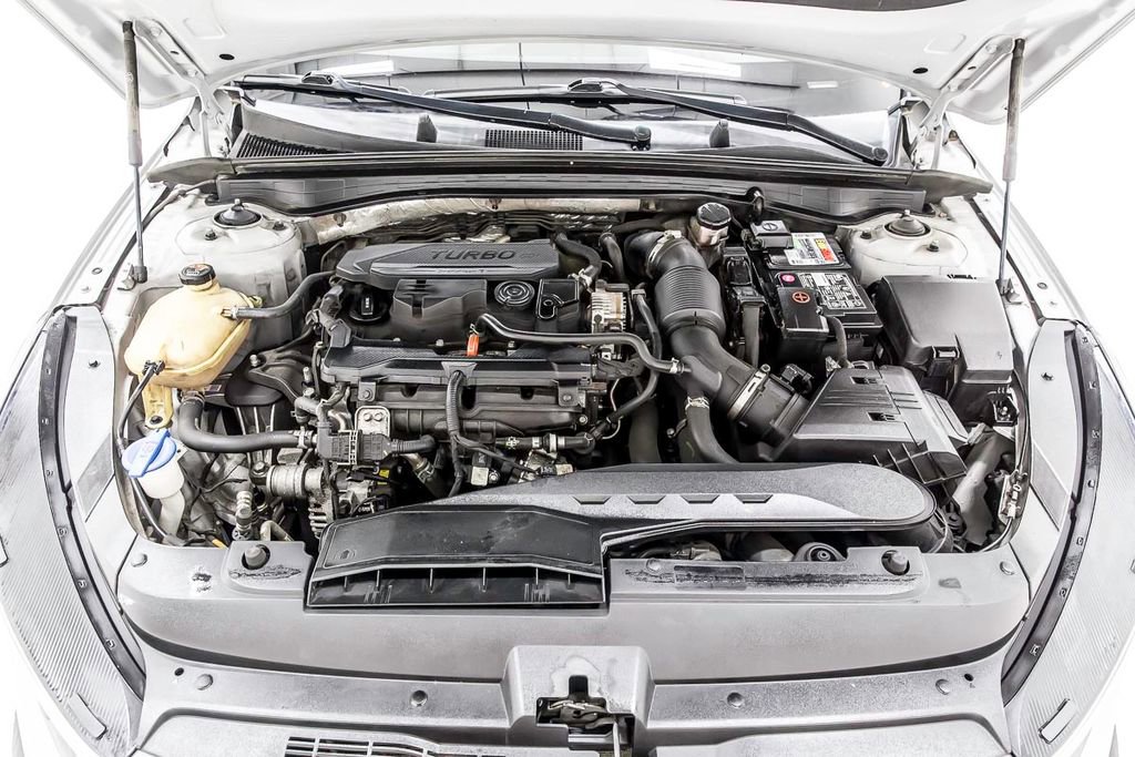 Used 2022 Kia K5 GT-Line image 39