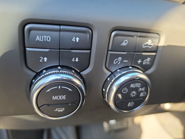 Used 2024 GMC Sierra 2500 AT4X w/ AT4X AEV Edition AWD/4WD image 28