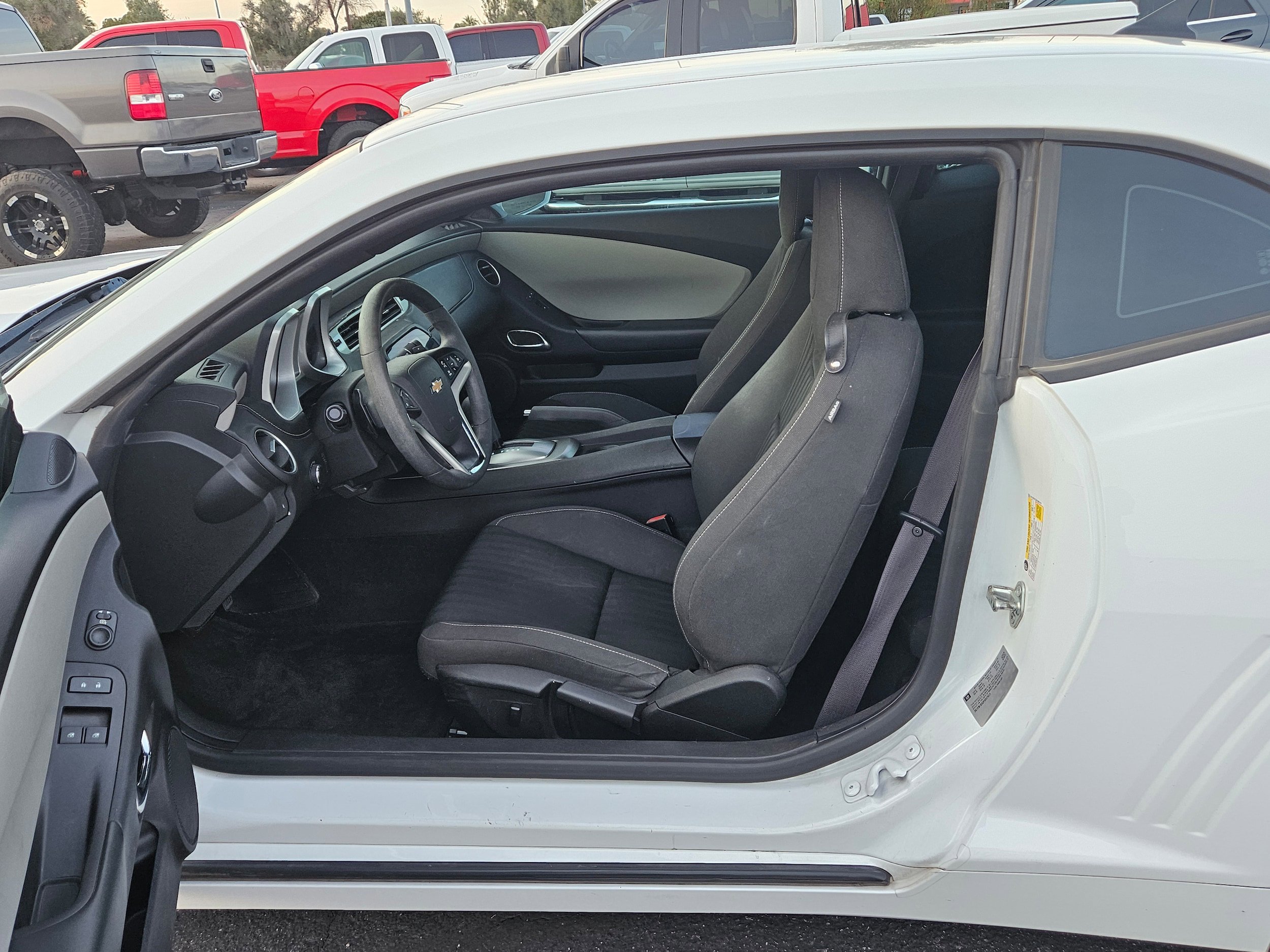 Used 2015 Chevrolet Camaro LS RWD image 13