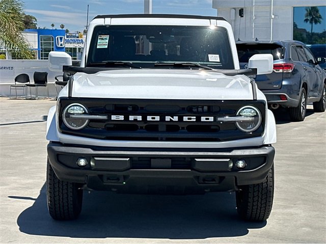 New 2025 Ford Bronco Outer Banks image 2