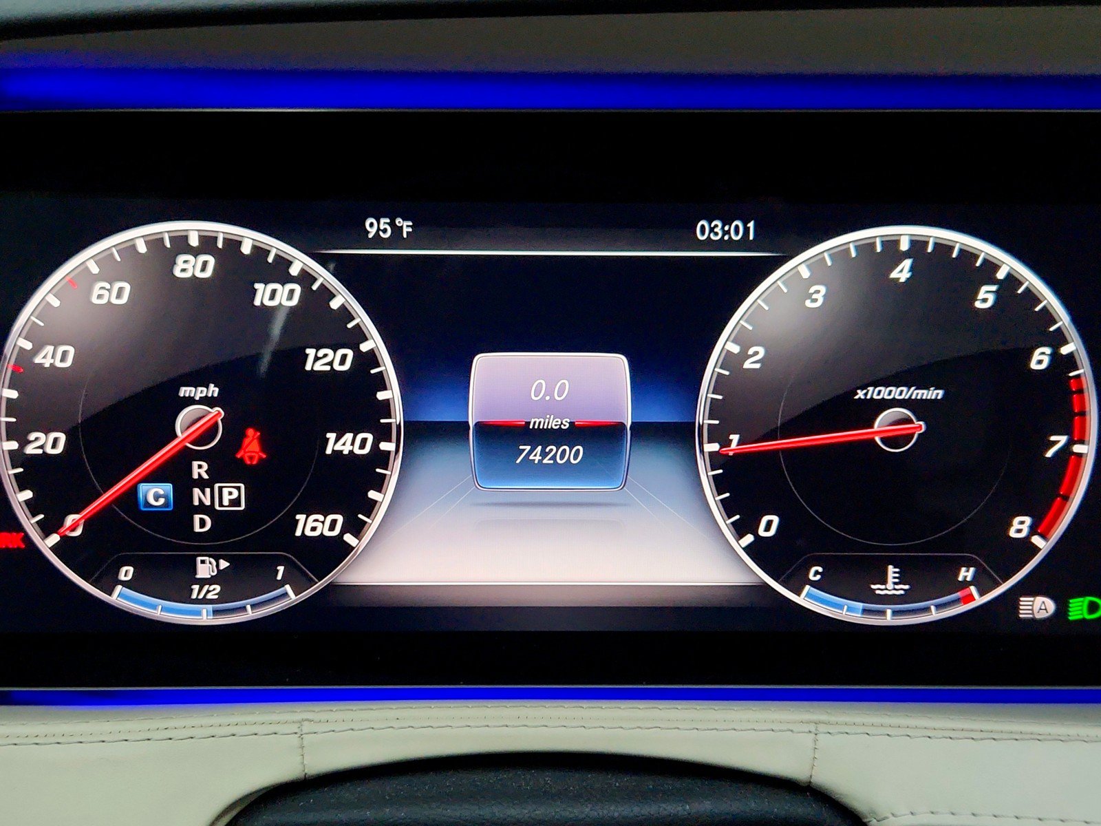 Used 2018 Mercedes-Benz S 560 Sedan image 19