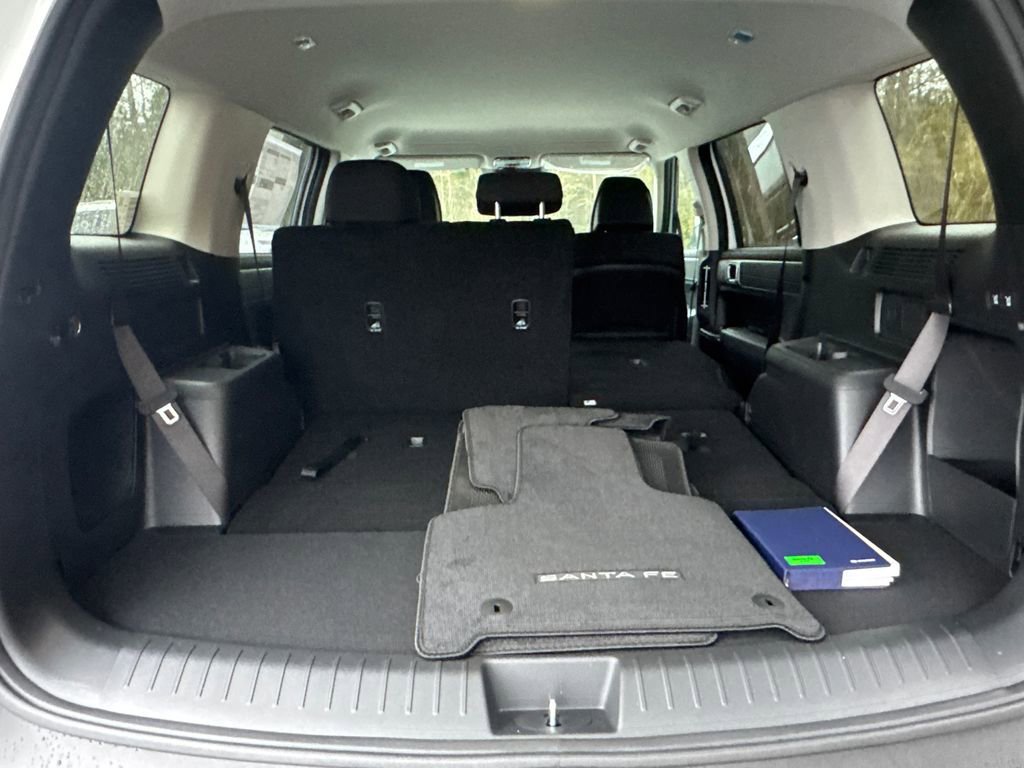 New 2026 Hyundai Santa Fe SE image 13