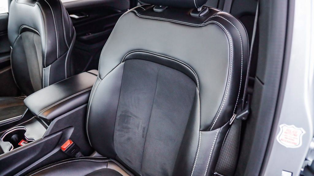 Certified 2024 Jeep Grand Cherokee Altitude image 25