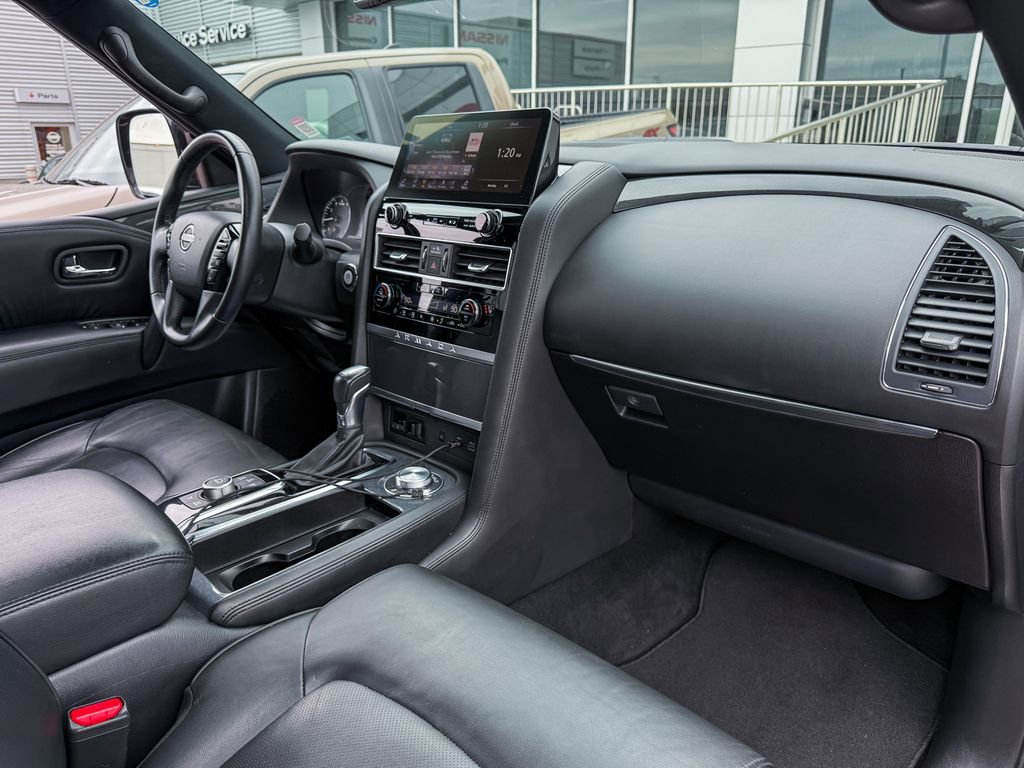 Certified 2022 Nissan Armada SL w/ Midnight Edition Package image 12