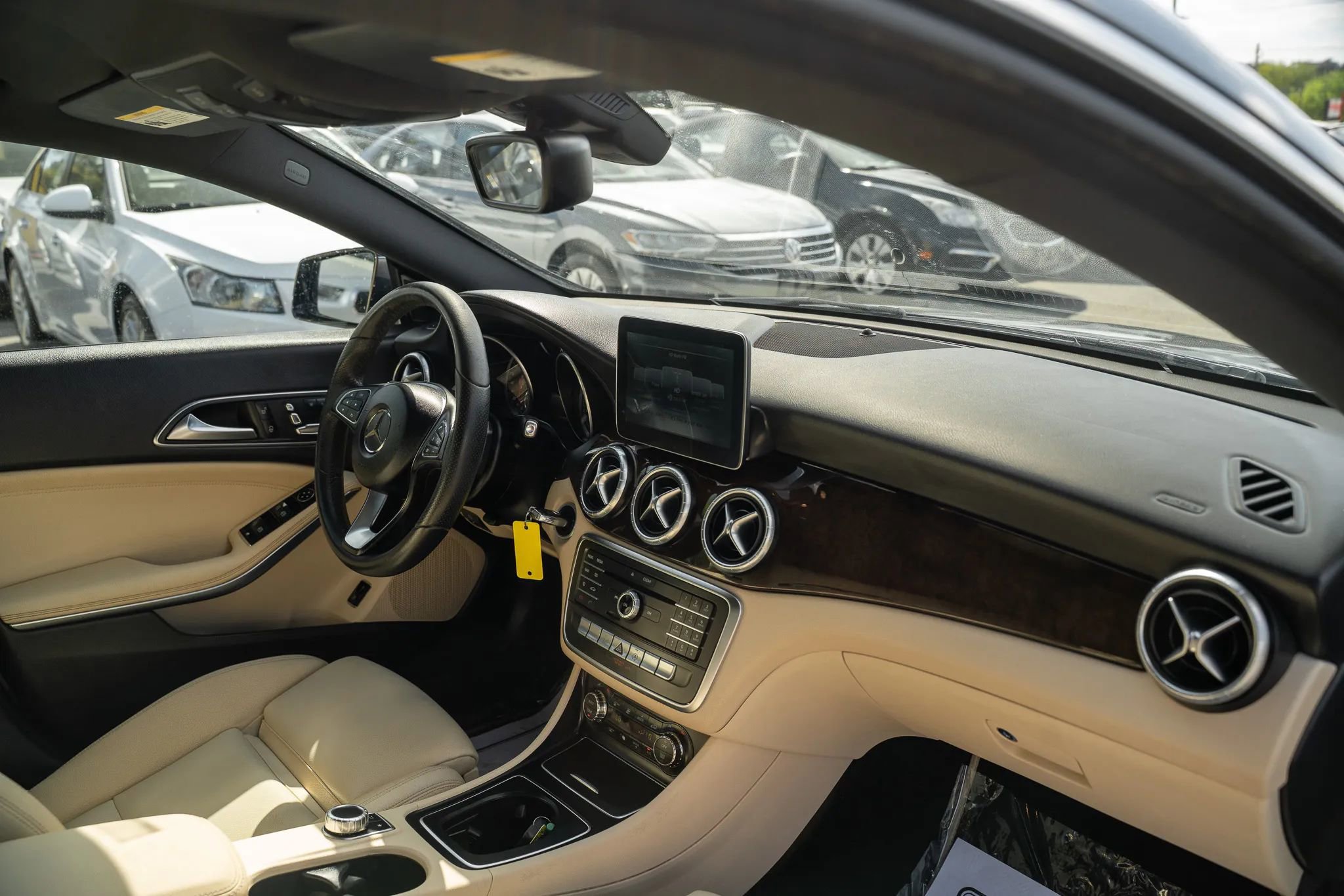 Used 2018 Mercedes-Benz CLA 250 image 12