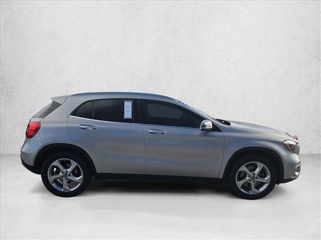 Used 2018 Mercedes-Benz GLA 250 4MATIC image 4