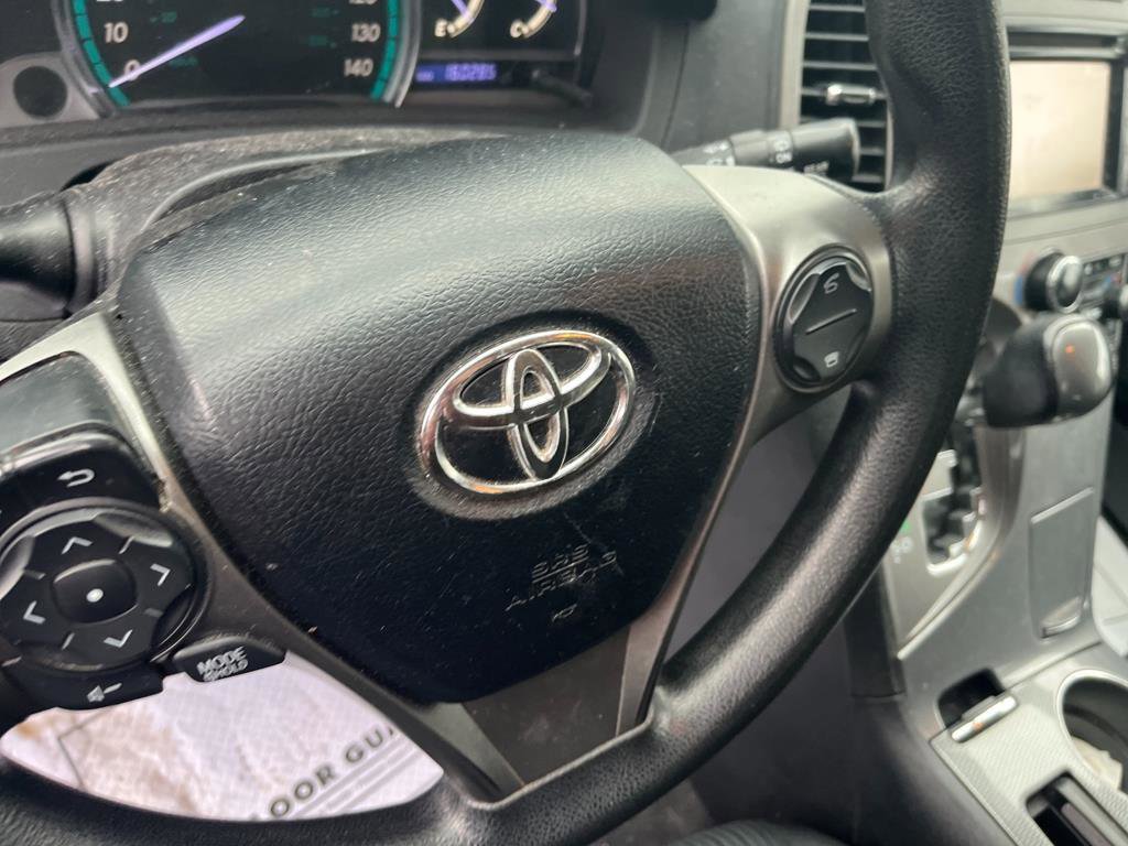 Used 2013 Toyota Venza LE AWD/4WD image 11