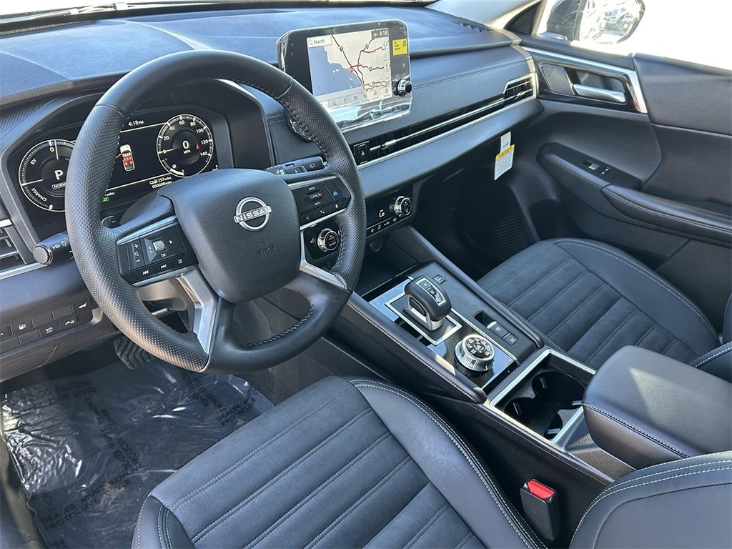 New 2026 Nissan Rogue SL AWD/4WD image 12