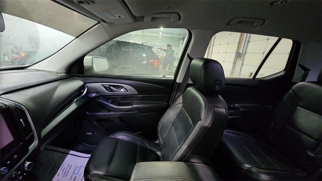 Used 2019 Chevrolet Traverse RS image 11