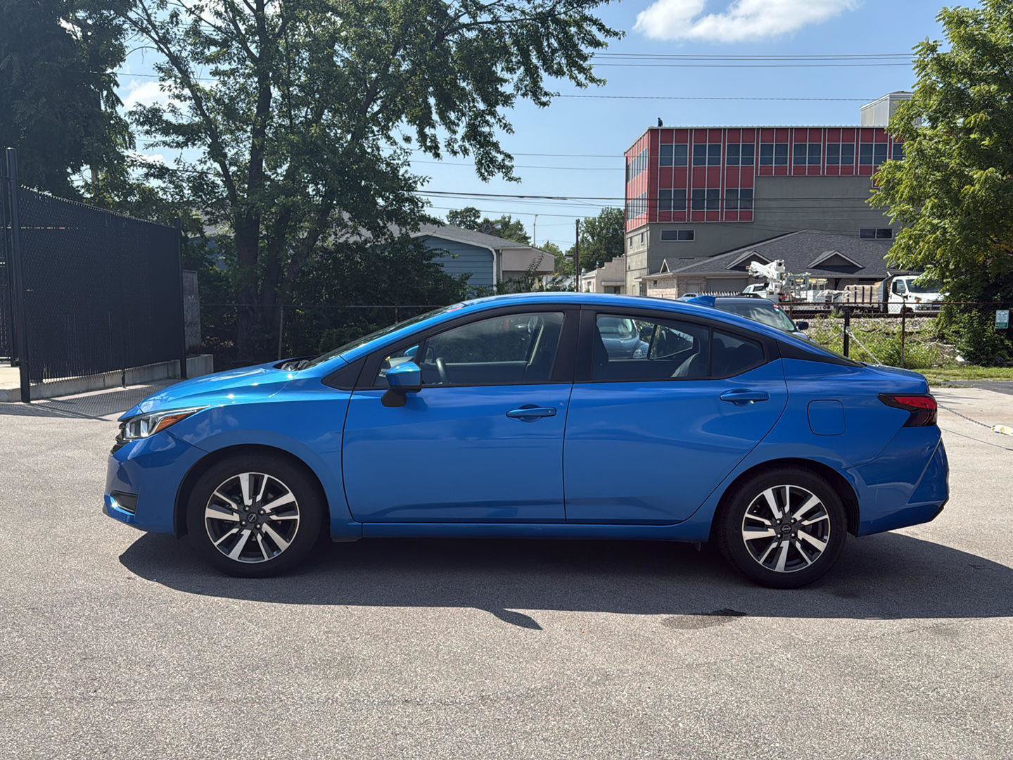 Used 2024 Nissan Versa SV FWD image 6