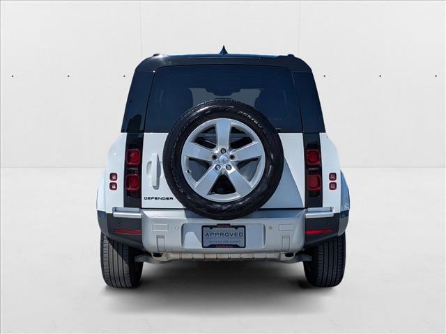 Used 2024 Land Rover Defender 110 S image 6
