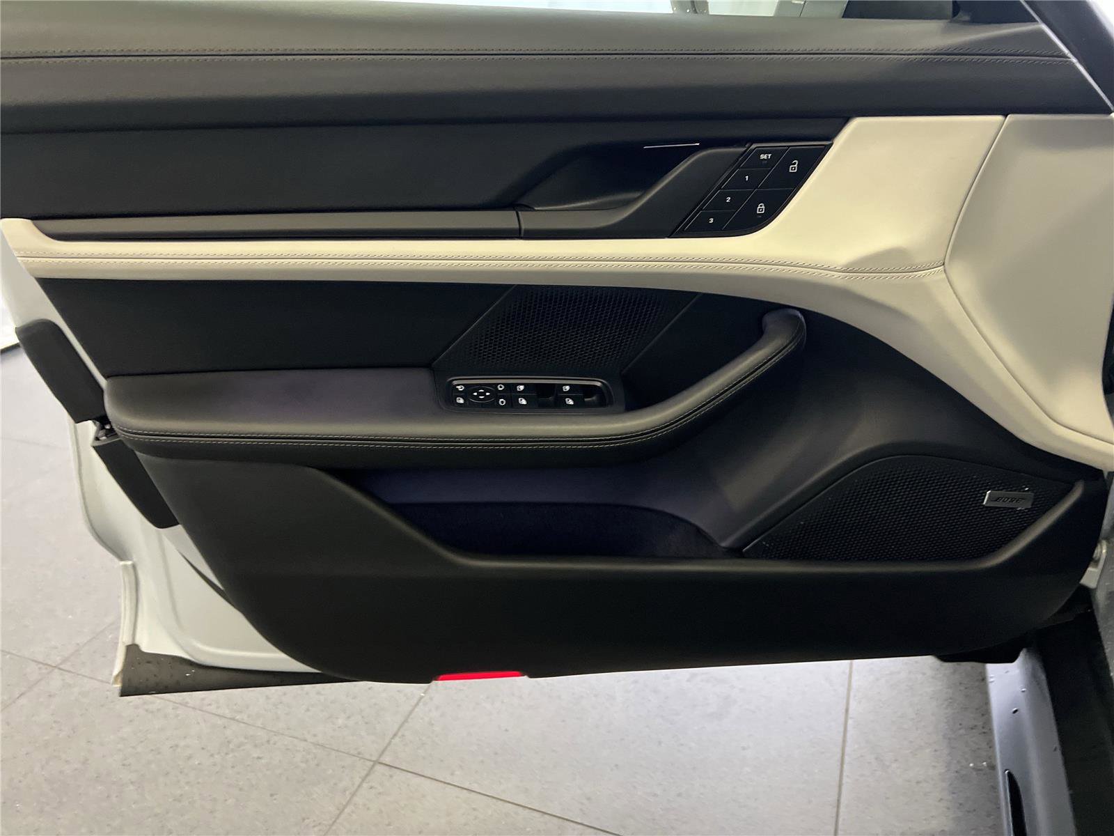 Certified 2023 Porsche Taycan GTS image 15