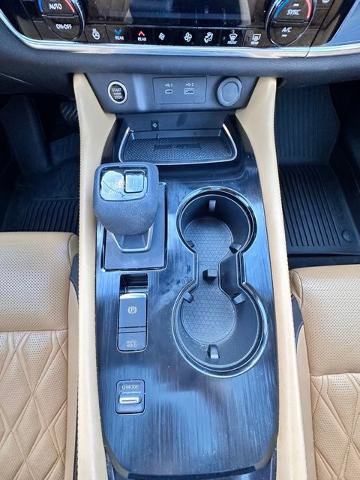 Certified 2023 Nissan Rogue Platinum w/ Platinum Premium Package image 17