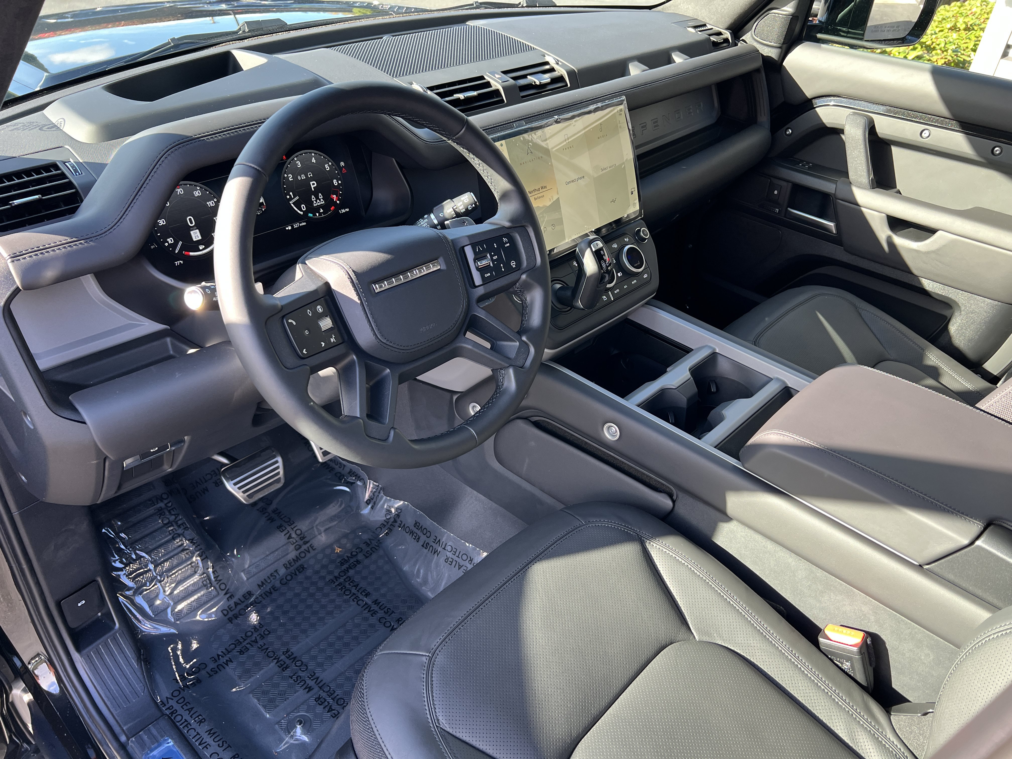 New 2026 Land Rover Defender 130 V8 AWD/4WD image 21