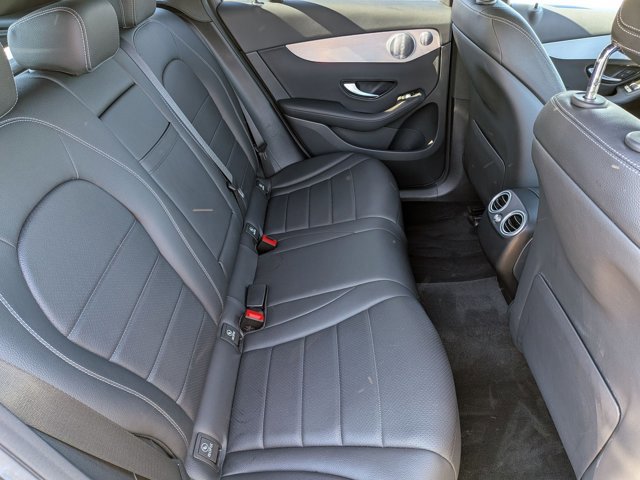 Used 2020 Mercedes-Benz GLC 300 4MATIC image 21