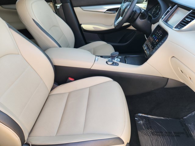 Used 2019 INFINITI QX50 Essential w/ Premium Heat Package image 13