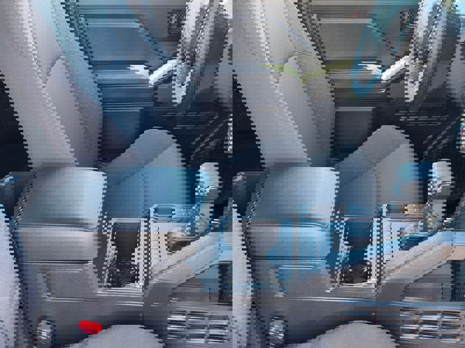 Used 2025 Toyota Tacoma SR image 10