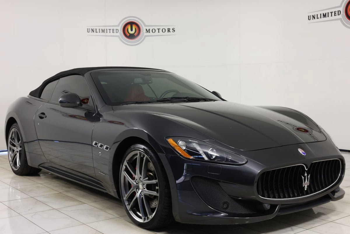 Used 2017 Maserati GranTurismo Sport RWD image 29