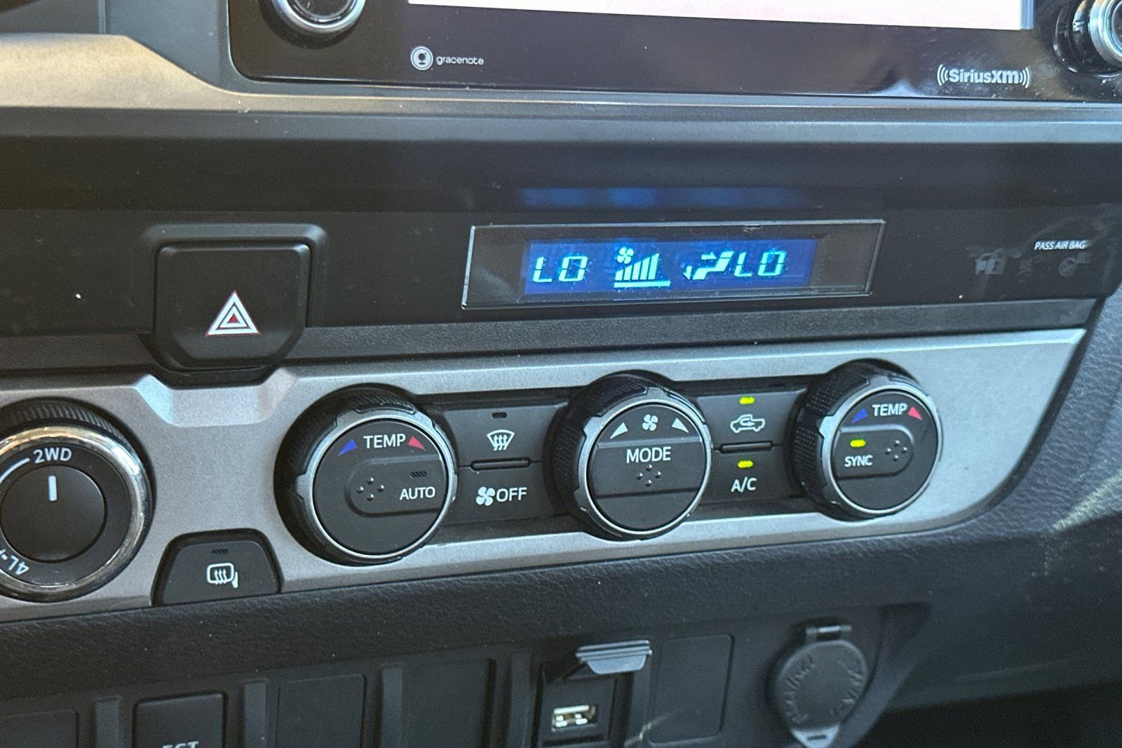 Used 2022 Toyota Tacoma SR AWD/4WD image 21