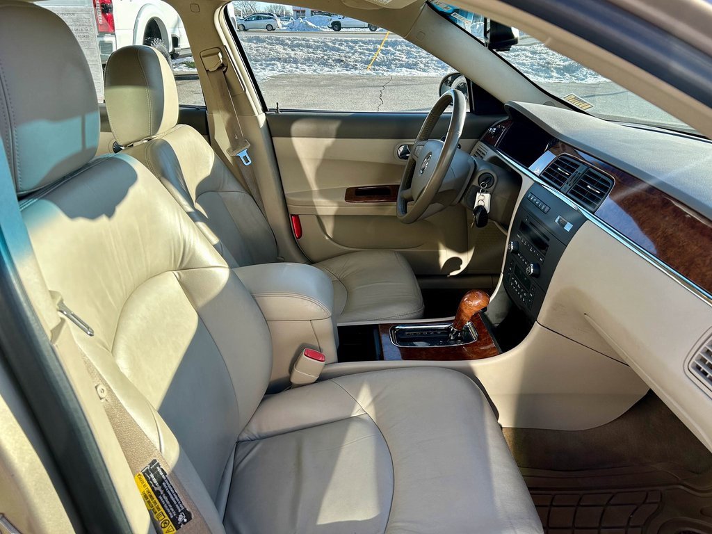 Used 2005 Buick LaCrosse CXL w/ Gold Convenience Package image 16
