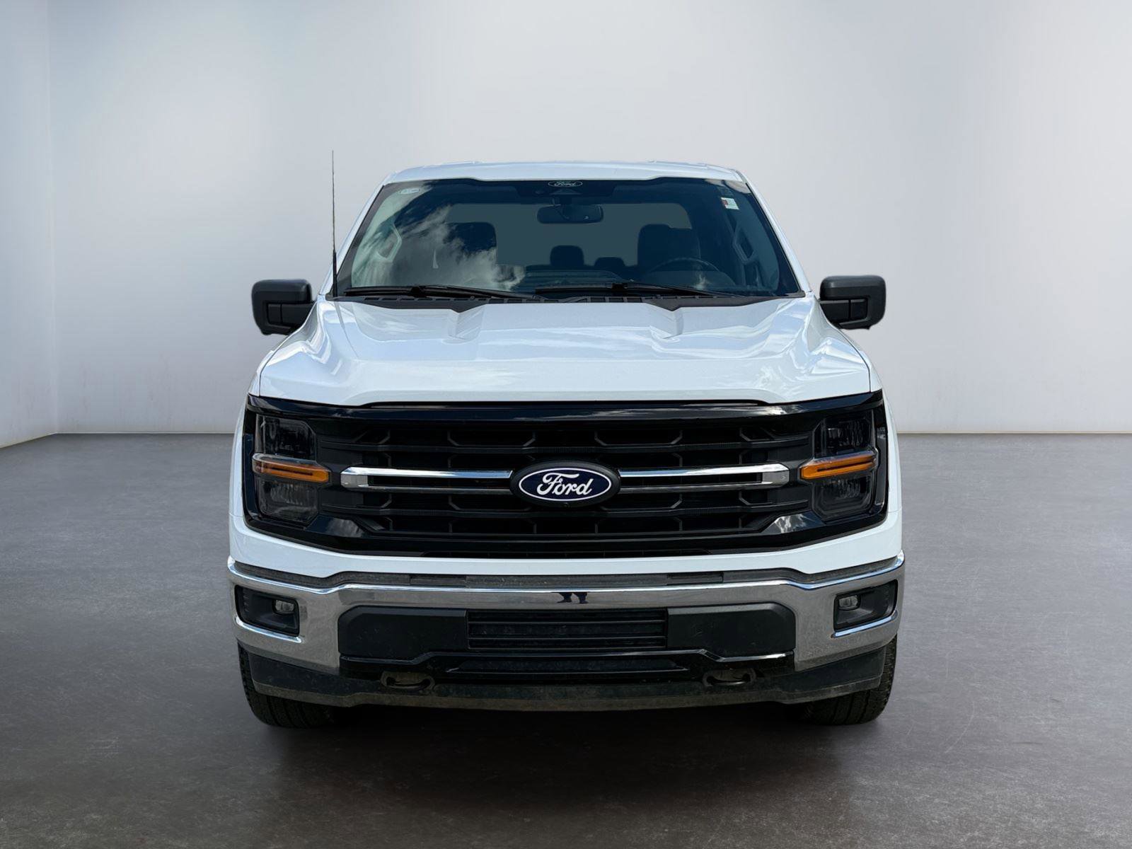 Used 2024 Ford F150 XLT w/ Tow/Haul Package image 8