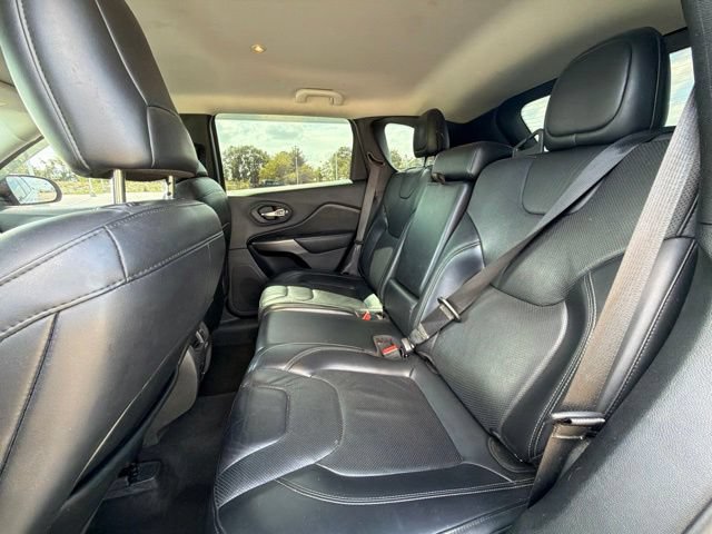Used 2020 Jeep Cherokee Limited FWD image 14