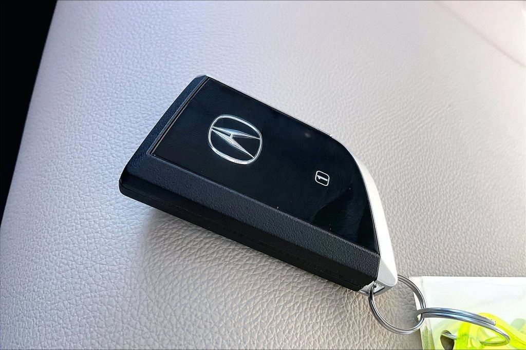 New 2026 Acura MDX SH-AWD image 23