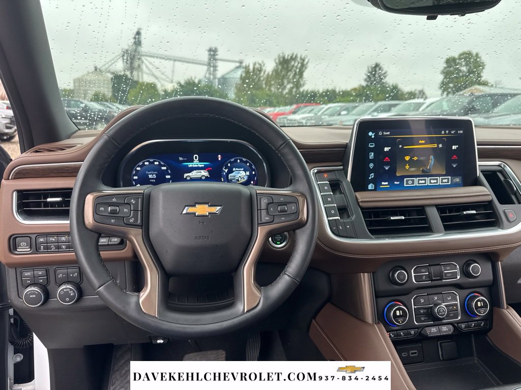 Used 2024 Chevrolet Tahoe High Country AWD/4WD image 13