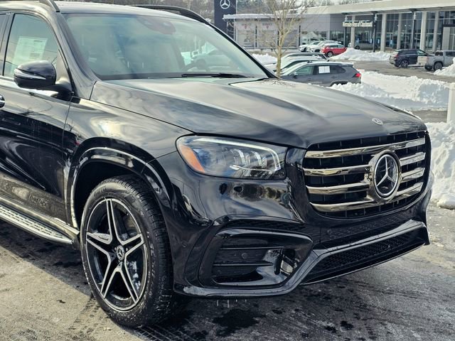 New 2026 Mercedes-Benz GLS 450 4MATIC image 2