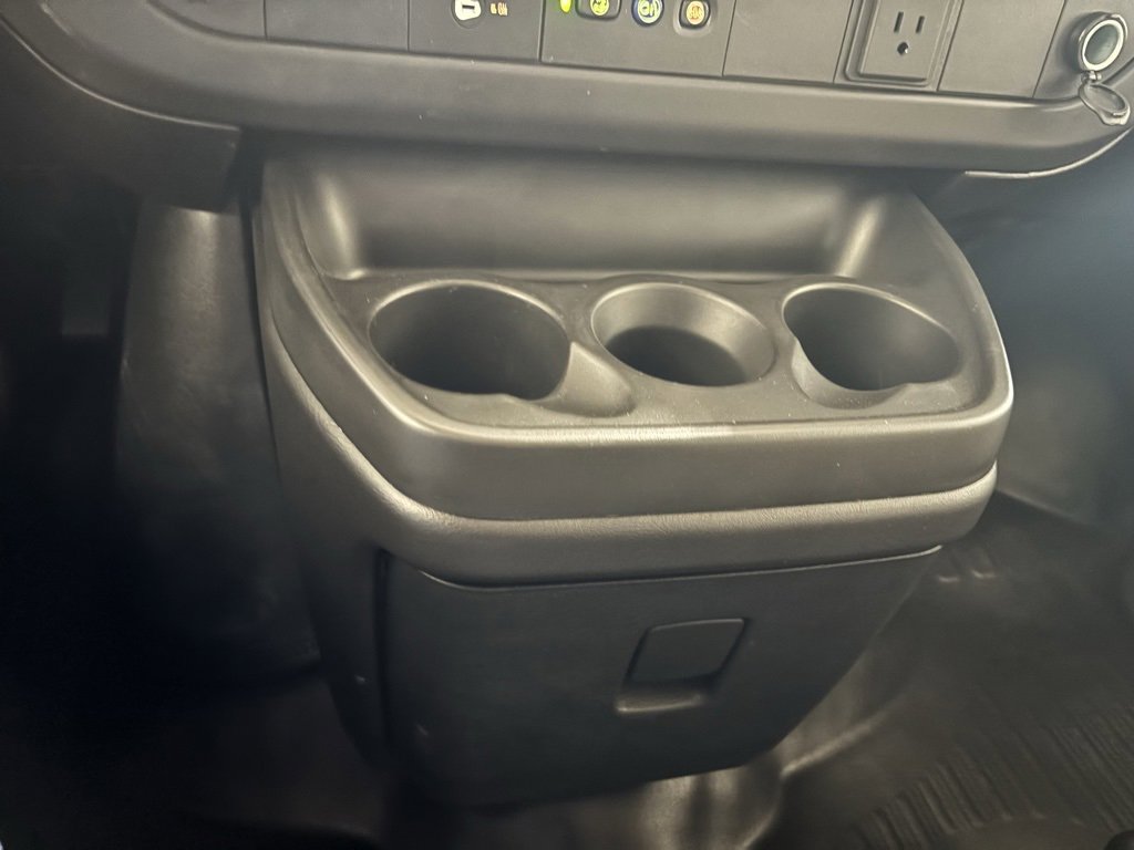 New 2025 Chevrolet Express 2500 w/ Driver Convenience Package image 25
